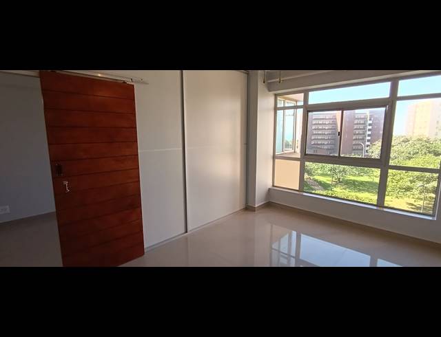 1 BEDROOM FLAT TO LET IN NORTH BEACH